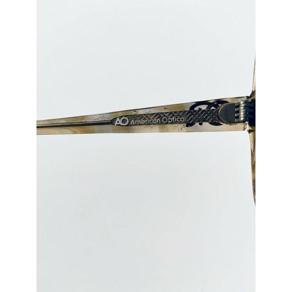 VTG Oscar De La Renta Tortoise VII Sunglasses main image 7
